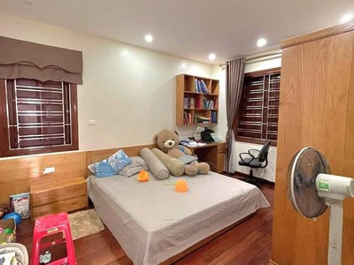 Cần bán gấp căn biệt thự an hưng hà đông full nội thất 306m2 hướng đông nam giá tốt nhất vị trí đẹp 4