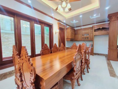 Biệt thự 4 mặt thoáng, phố bùi thiện ngộ, đỉnh cao lô góc, mặt tiền khủng. 2