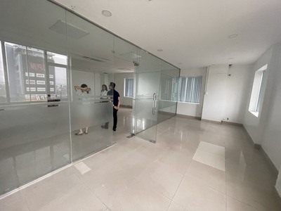 SP.T6.84  Cho thuê văn phòng tuyến 1 Lê Hồng Phong view xịn giá sốc  2