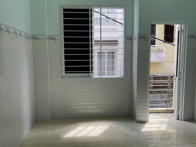 Cho thuê nhà nguyên căn hẻm chợ,  Hẻm 137/29/...Trần Đình Xu Quận 1 - Nhà đẹp 6
