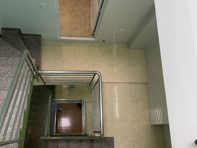 Cho thuê nhà nguyên căn hẻm chợ,  Hẻm 137/29/...Trần Đình Xu Quận 1 - Nhà đẹp 9