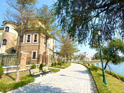 Chính chủ cần bán gấp biệt thự vista lago nam an khánh 336 giá 23.9 2