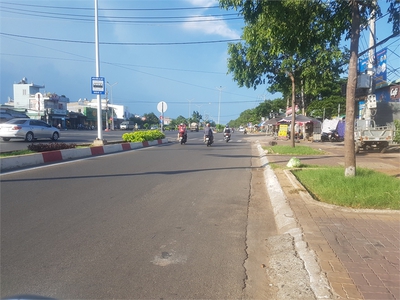 Cho thuê mặt bằng ngang 10m mặt tiền đường bình giã, tpvt 2