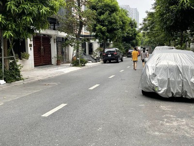 Cho thuê nhà liền kề green pearl - full nội thất - giá 25tr 0