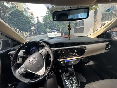 Bán Toyota altis 1.8, đời 2015, 465t 4