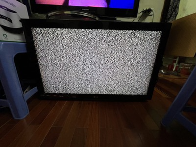 Bán tivi Tivi LCD LG 42 Inch 42LD460 giá:2.000.000đ 0