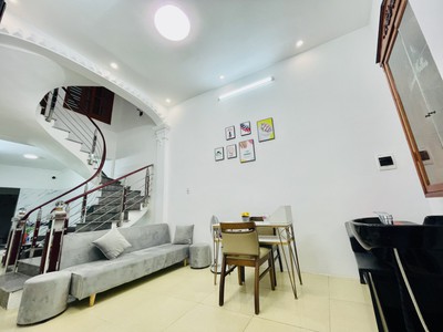 Bán nhà mặt ngõ 128 an đà, diện tích 47m 3 tầng lô góc, giá chỉ 1.98 tỉ 1