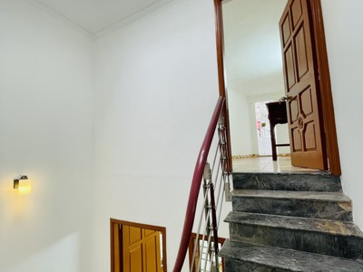 Bán nhà mặt ngõ 128 an đà, diện tích 47m 3 tầng lô góc, giá chỉ 1.98 tỉ 4