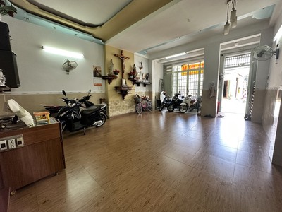 Bán mặt tiền tân phú kinh doanh 65m2 3tầng tn 210tr/năm 2