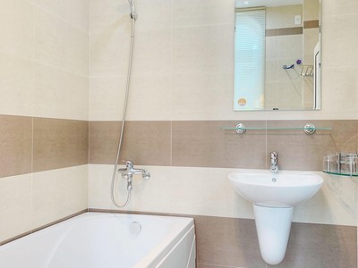 Cho thuê căn hộ 1 ngủ cực đẹp Vinhomes Imperia giá rẻ 9