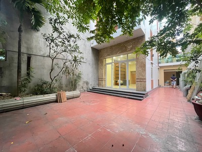 Bán căn nhà dân xây tâm huyết giá cực tốt 8