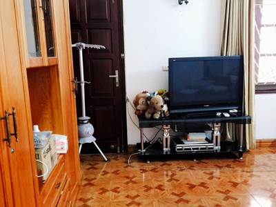 Chủ cần bán gấp nhà  tô hiêu kéo dài  4 tầng  55 m2 rộng thênh thang 2