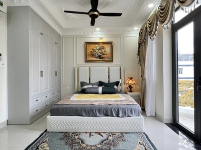 Gấp. nhà siêu phẩm quận 7, chdv 5 tầng, 170m2, lộ xe tải ra vào thoải mái, chỉ nhỉnh 8 tỷ 1