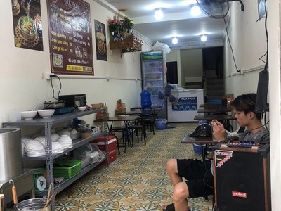 Sang nhượng cửa hàng cơm, phở địa chỉ đường bưởi, phường vĩnh phúc, quận ba đình, hà nội 1