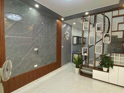 Chỉ còn duy nhất 1 căn Ha gia Ban nhanh  can nha nhỏ xinh 127 Đường vòng vạn Mỹ giá chỉ hơn 800 triệ 0