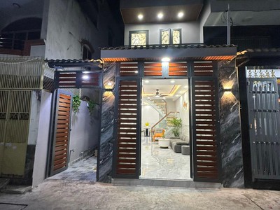 Bán nhà hẻm  xe hơi mới tinh đường lãnh binh thăng p12 q11 giá 5,3 tỷ 0