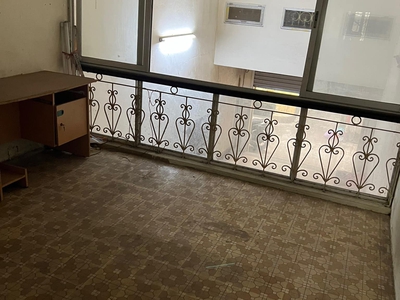 Bàn nhà mặt ngõ ô tô tránh-kinh doanh-40M 4xTỶ-Đê Trần Khát Chân quận Hai Bà 0