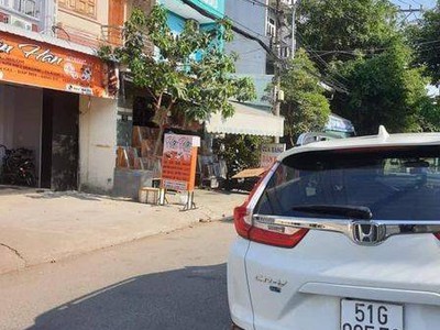 Cần bán Nhà mặt tiền đường Số 10, P. Linh Trung, Diện tích 90m , Giá 11 Tỷ 2