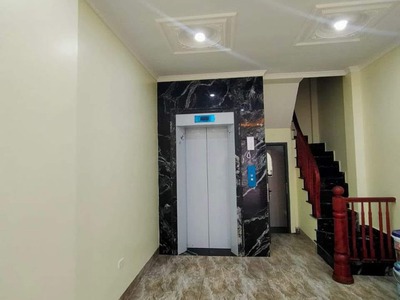 Bán nhà Giang Biên, thang máy, gara ôtô, ngõ thông xe tải, 37m, hơn 5 tỷ 2