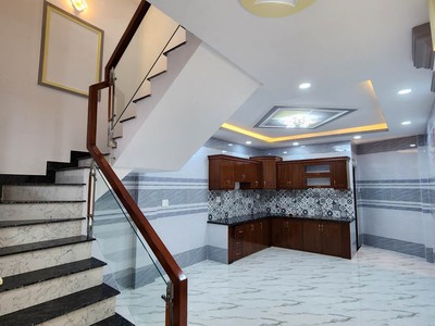Tôi cần bán nhà khi đồng bộ HXH Nguyễn Thái Sơn, P5, Gò Vấp, thuận tiên đi lại, nhà mới, ở luôn. 3