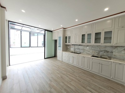 Bán gấp căn nhà xây mới mặt ngõ KD Trương Công Giai Khúc Thừa Dụ Dịch Vọng Quận Cầu Giấy DT 55 m2 3