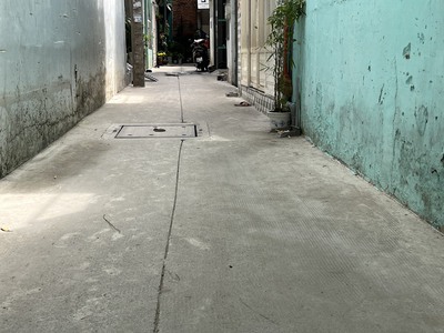 Cách 50m ra cửa hàng điện máy xanh phạm văn bạch - p15 - tân bình 4