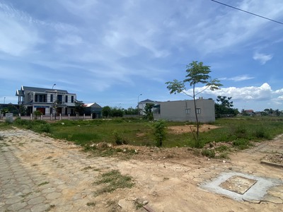 Sầm sơn 125m2 nhỉnh 1 tỷ đối diện sungroup - mặt đường duyên hải ven biển 1