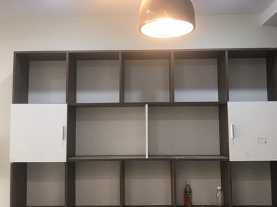 Cho thuê căn hộ Lucky Plaza, đường phan văn khoẻ, phường 2, quận 6: -	- 85m2, 2 phòng ngủ, 2 toilet 4