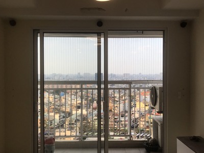 Cho thuê căn hộ Lucky Plaza, đường phan văn khoẻ, phường 2, quận 6: -	- 85m2, 2 phòng ngủ, 2 toilet 6