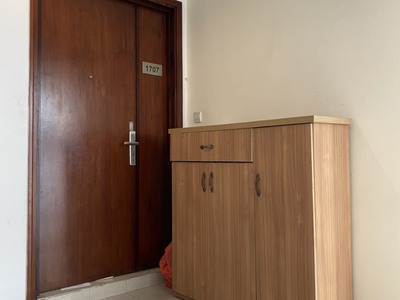 Cho thuê căn hộ Tản Đà, phường 11, Quận 5 : -	Diện tích 80m2, 2 phòng ngủ, 2 toilet 6