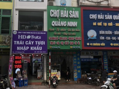 Chính chủ cho thuê của hàng 3 tầng mặt phố Hoàng cầu 1