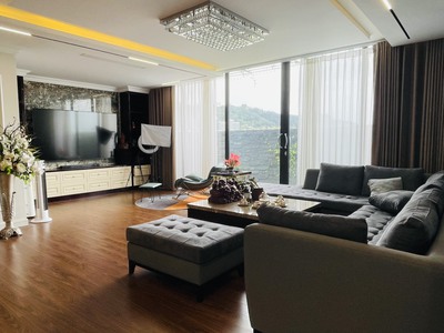 Bán khách sạn 31 phòng trung tâm KDL Bãi Cháy Hạ Long giá 47 tỷ 6