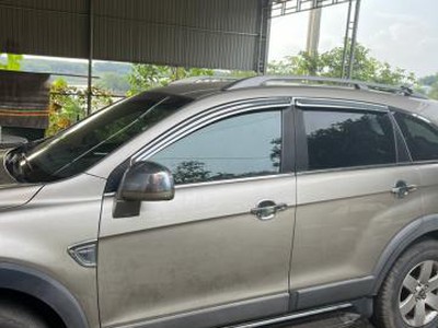 Bán xe chevolet captiva máy đầu đời 2010 màu vàng 1
