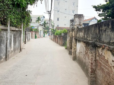  mới cứng   1.8 tỷ có ngay nhà dân xây vân canh kim hoàng, gần đường ô tô 1