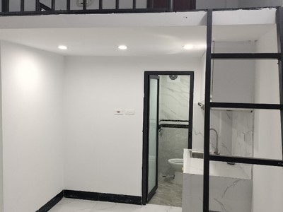 Bán tòa ccmn tại triều khúc 8 tầng 19 phòng doanh thu 840tr/ năm, đang vận hành full phòng.lh e long 3
