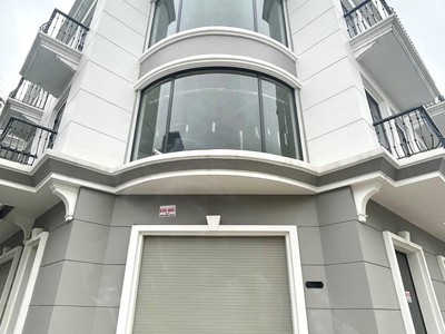 Tôi chính chủ cần bán gấp căn góc 3 mặt tiền thoáng  vinshophouse uông bí. 2