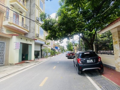 Bán đất mặt đường vĩnh tiến - lê chân, diện tích 93m lô góc cực đẹp, giá 55 tr/m 0