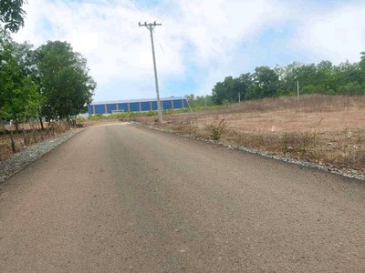 Cần tiền mua bò bán gấp 2000m2 ngay tại KCN Tân Phước 1