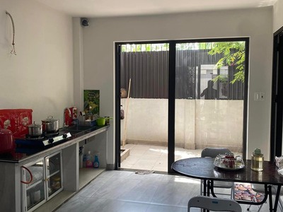 Hàng mới về2 tầng siêu rẻ  TRẠI LẺ - LÊ CHÂN 0