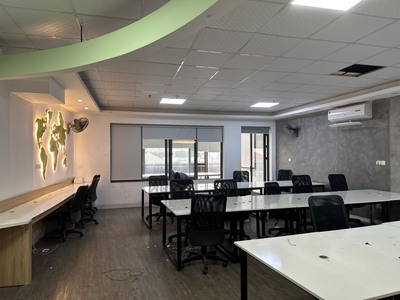 Mặt bằng 200m mặt tôn đức thắng 43tr cho thuê full đồ 3
