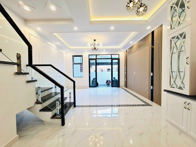 Bán nhà xây mới tinh ngõ 111 đông khê, diện tích 46m 4 tầng, giá 2.95 tỉ 0