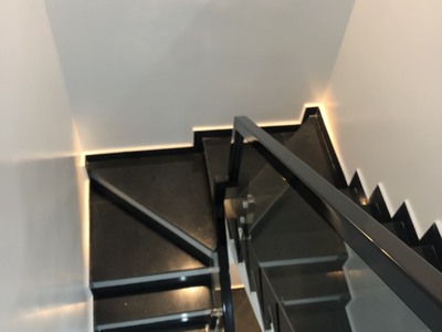 Bán nhà xây mới tinh ngõ 169 đông khê, diện tích 45m 4 tầng, giá 2.98 tỉ độc lập riêng biệt 3