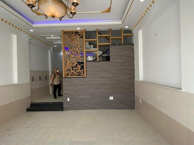 Nhà mới 650tr shr 2pn liền kề bv hàn quốc mỹ hạnh long an. 1