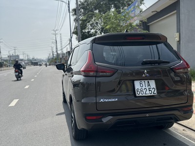 Cần bán Sedona 2019 4