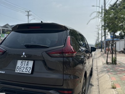 Cần bán Sedona 2019 5