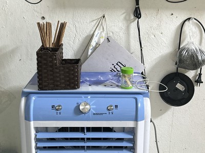 Sang nhượng cửa hàng cơm, phở địa chỉ số 1, ngõ 183 trần đại nghĩa 4