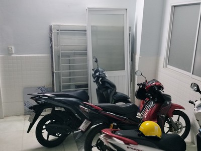 Hàng ngộp ngân hàng cần bán gấp giá rẻ nhất quận 12 gần sân bay tân sơn nhất .. có dòng tiền cho 1