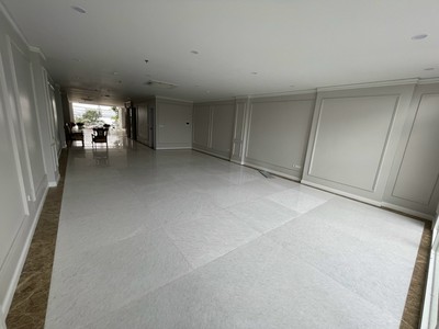 Mặt bằng view hồ 68 xuân diệu 180m cho thuê giá 48 tr 1