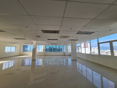 Cho thuê sàn văn phòng đẹp nhất phố Láng 347m2 làm vp đại diện, phòng tập Gym, Yoga 0
