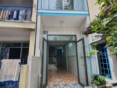 Bán nhà 1 trệt 1 lầu 39,4m2 hẻm cách đường Trần Phú, Cái Khế, Ninh Kiều chỉ 10m 1,8tỷ 0